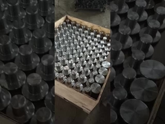 COem 304 άξονας CNC ανοξείδωτου που επεξεργάζεται τα μέρη για τα μέρη μηχανημάτων στη μηχανή